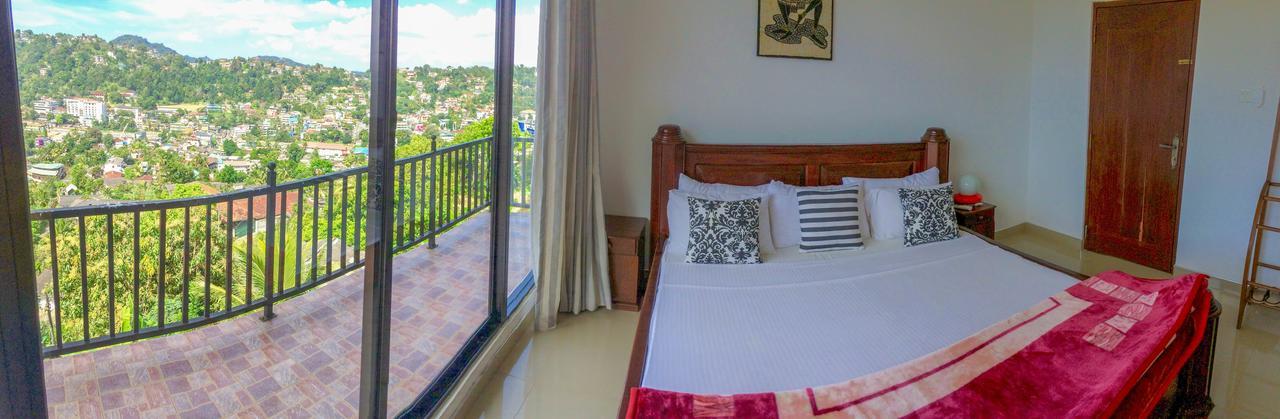 Angel Tower Bed and Breakfast Kandy Exteriör bild
