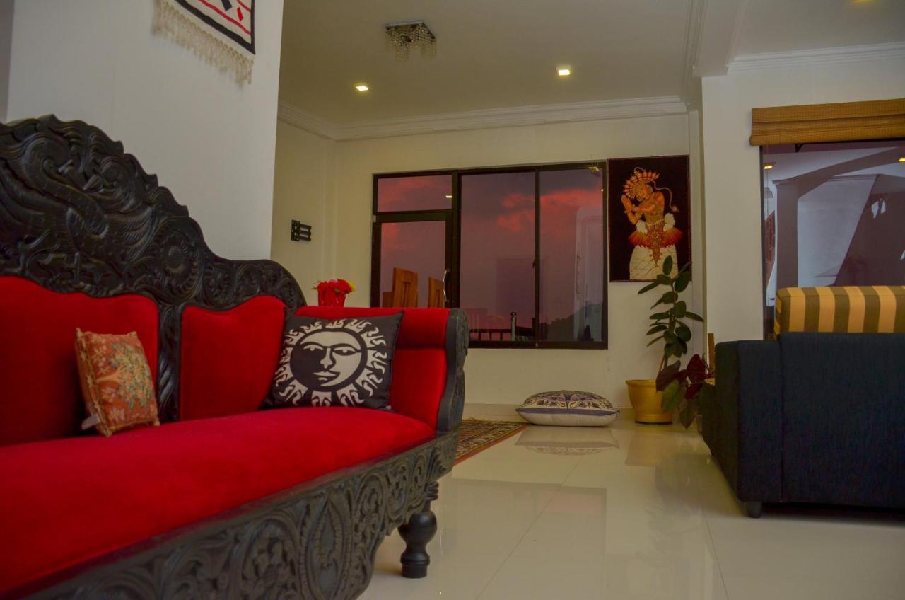 Angel Tower Bed and Breakfast Kandy Exteriör bild